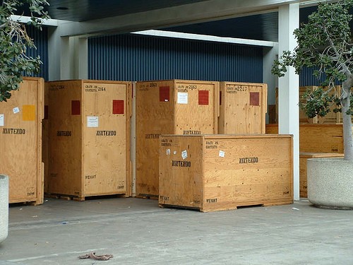 http://images.p-nintendo.com/salons/2006-e3/pre-e3/04.jpg