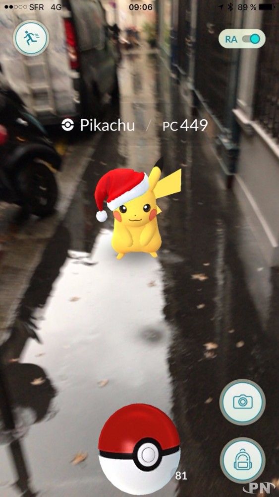 Holiday Pikachu : notre Pikachu de Noël !
