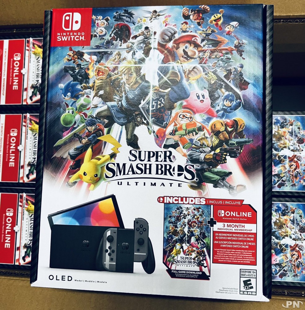 Bundle Nintendo Switch OLED avec le jeu Super Smash Bros Ultimate inclus (code)